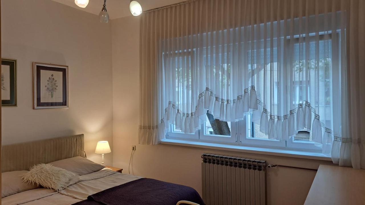 Apartman Jaki Zagreb Exteriör bild