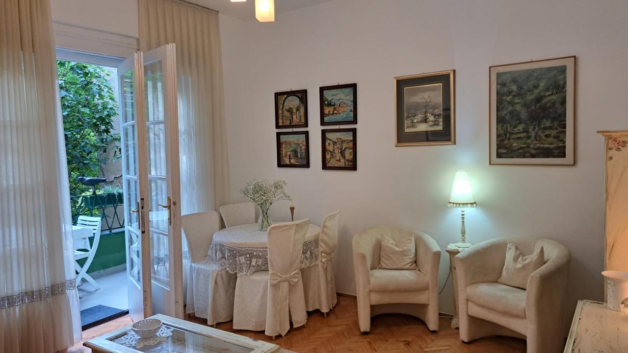 Apartman Jaki Zagreb Exteriör bild