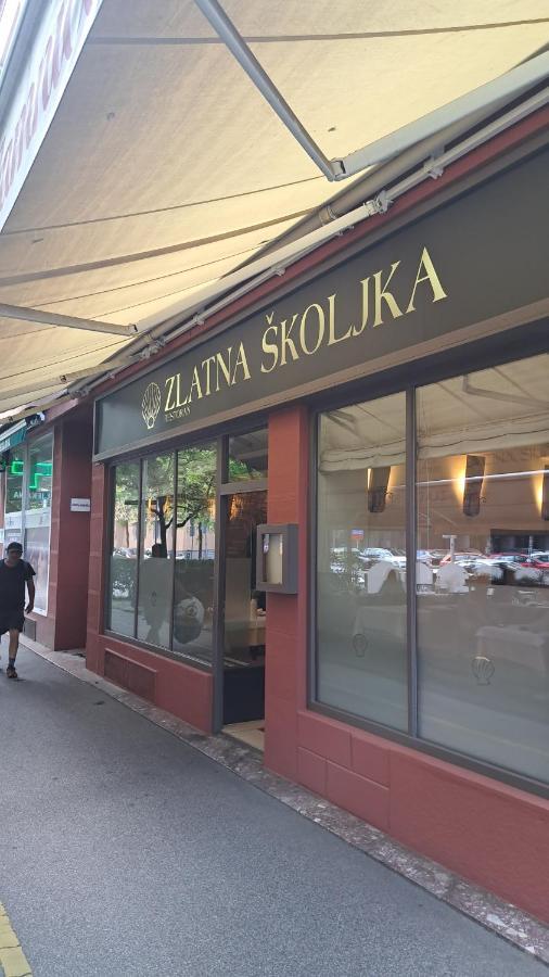 Apartman Jaki Zagreb Exteriör bild