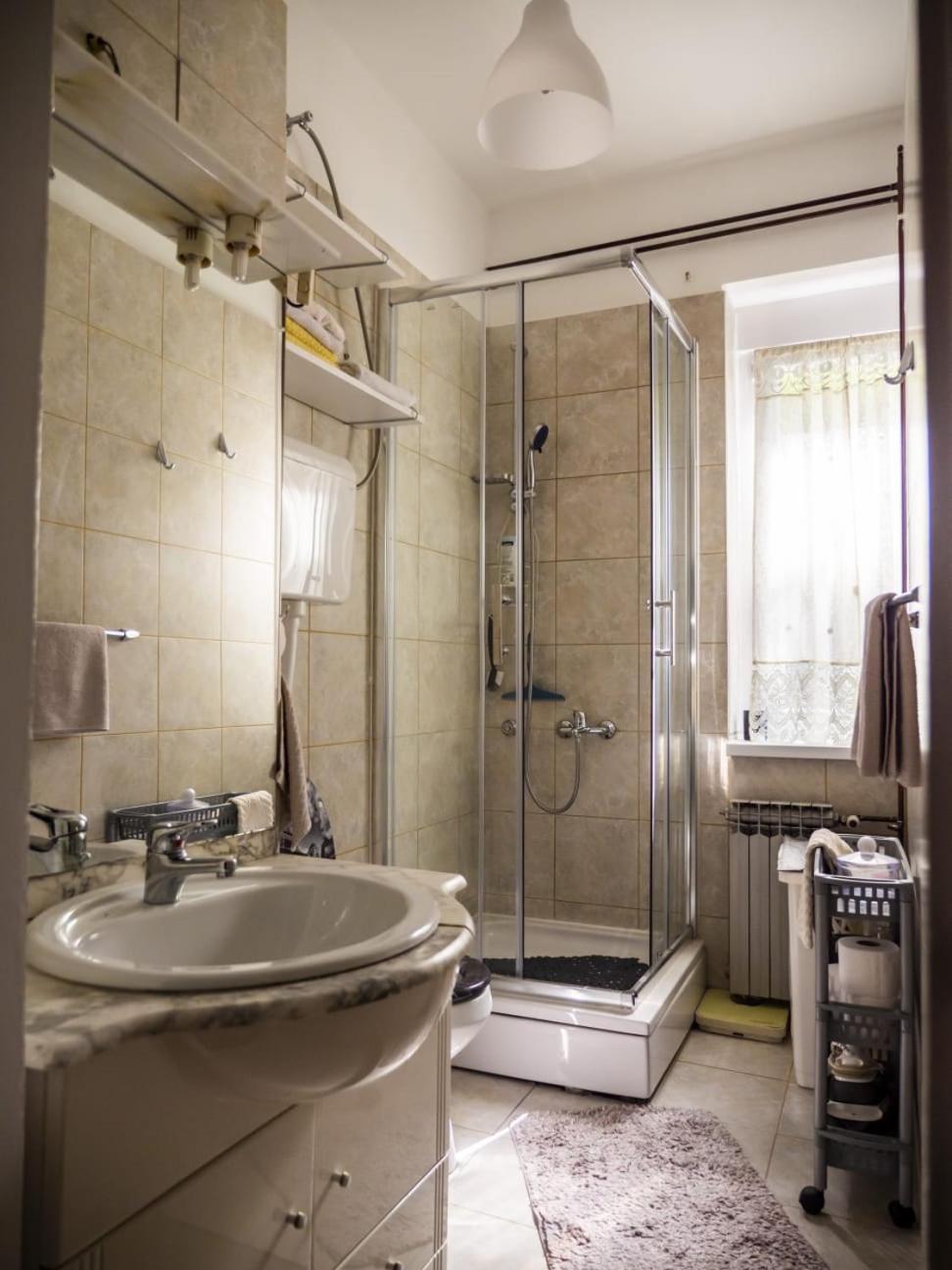 Apartman Jaki Zagreb Exteriör bild