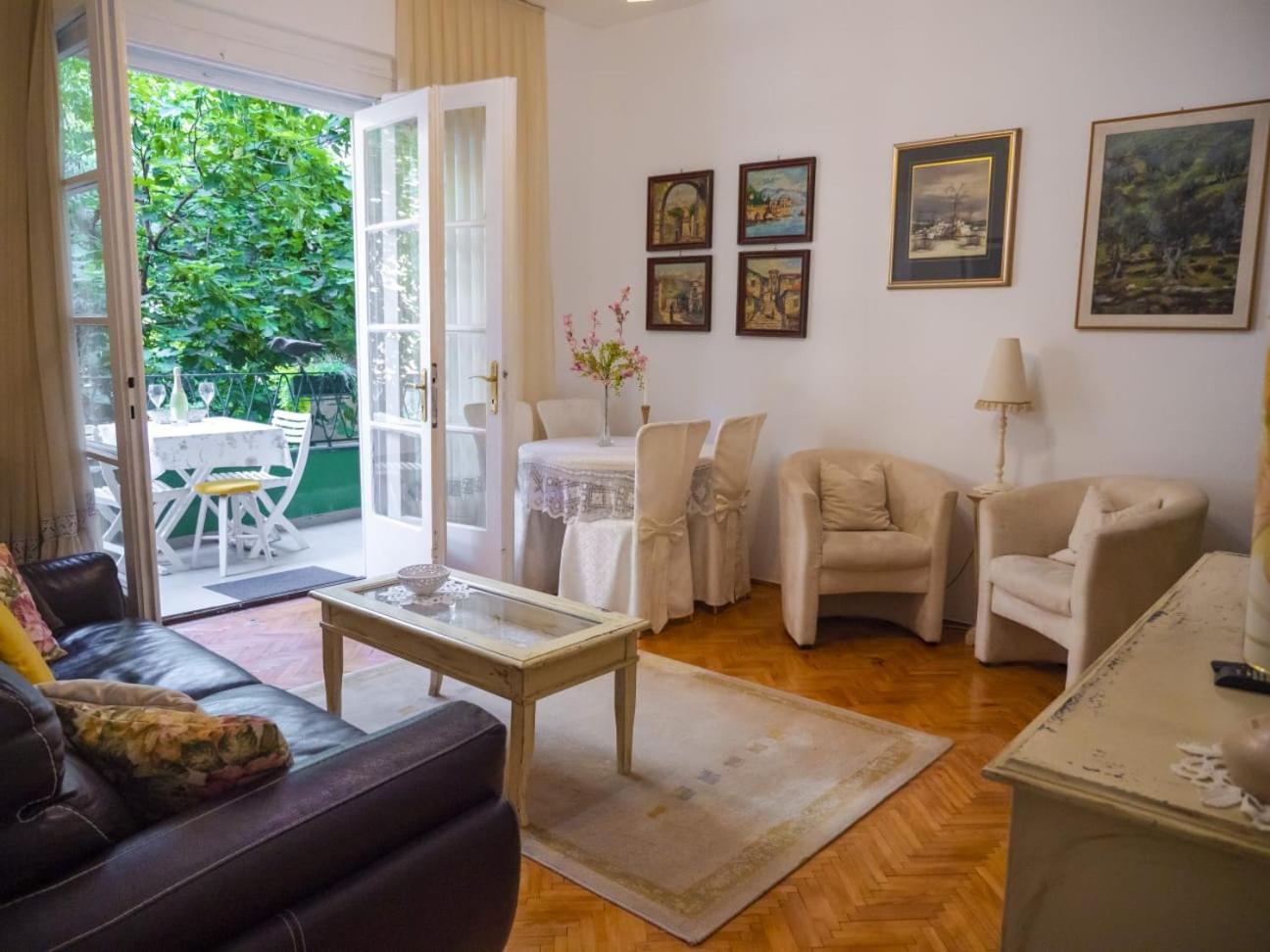 Apartman Jaki Zagreb Exteriör bild